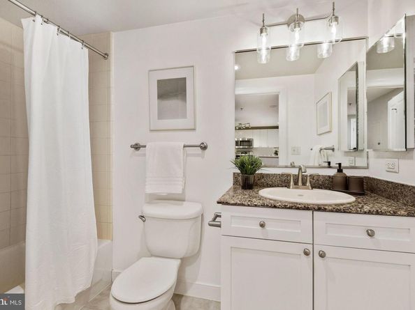 777 7TH Street NW 1013, Washington DC 20001