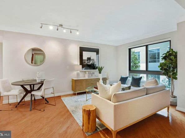 777 7TH Street NW 1013, Washington DC 20001