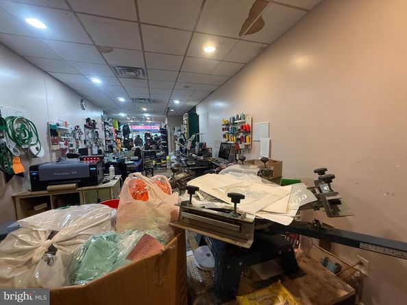 1135 S 9TH Street, Philadelphia PA 19147