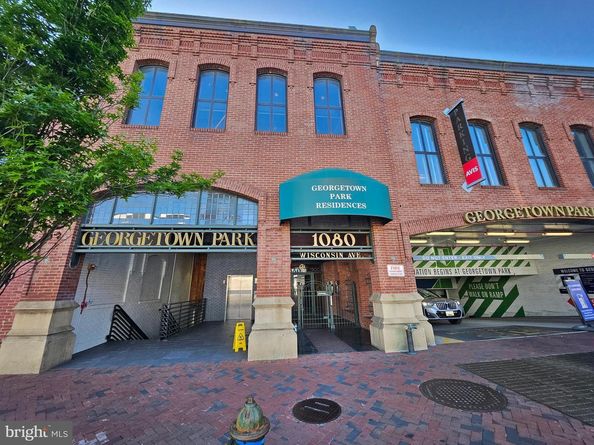 1080 Wisconsin Avenue NW 303, Washington DC 20007