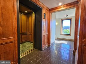 1080 Wisconsin Avenue NW 303, Washington DC 20007
