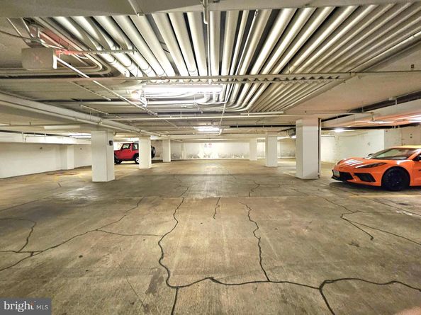 1080 Wisconsin Avenue NW 303, Washington DC 20007