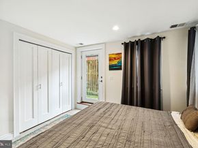 1316 W NW 1, Washington DC 20009
