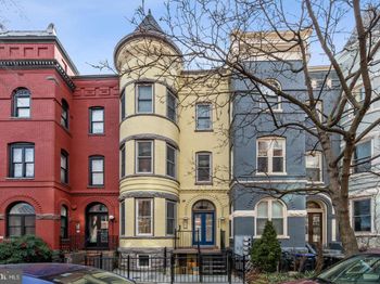 1316 W NW