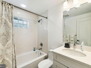 1316 W NW 1, Washington DC 20009
