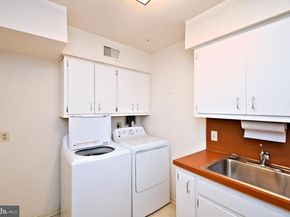 79 Sutphin Pines, Yardley PA 19067