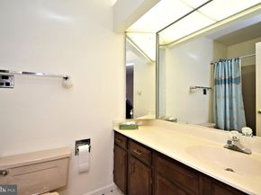 79 Sutphin Pines, Yardley PA 19067