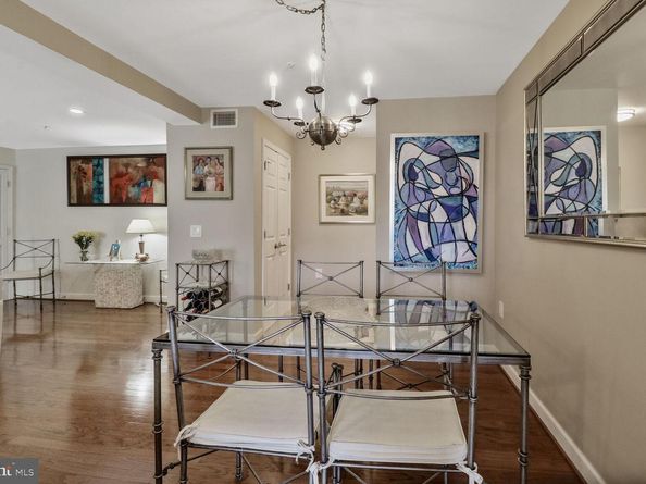 4195 S Four Mile Run Drive 203, Arlington VA 22204