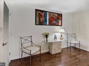 4195 S Four Mile Run Drive 203, Arlington VA 22204