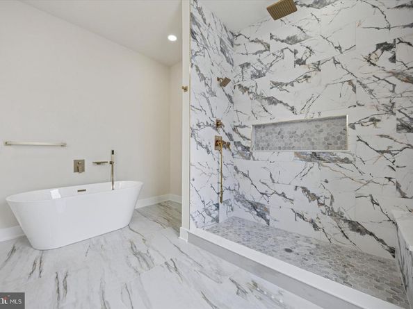 604 Mckean Street, Philadelphia PA 19148