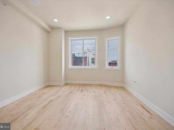 604 Mckean Street, Philadelphia PA 19148