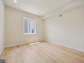 604 Mckean Street, Philadelphia PA 19148
