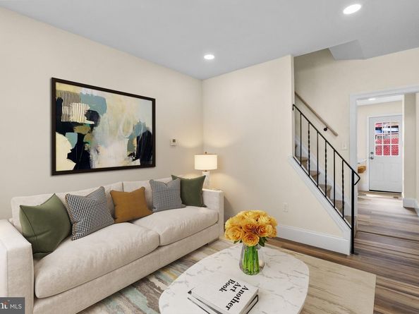 1611 N Cadwallader Street, Philadelphia PA 19122