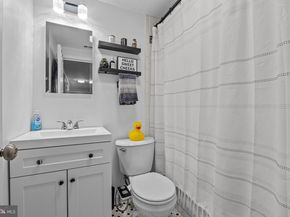 2637 Barnes Avenue, Abington PA 19001