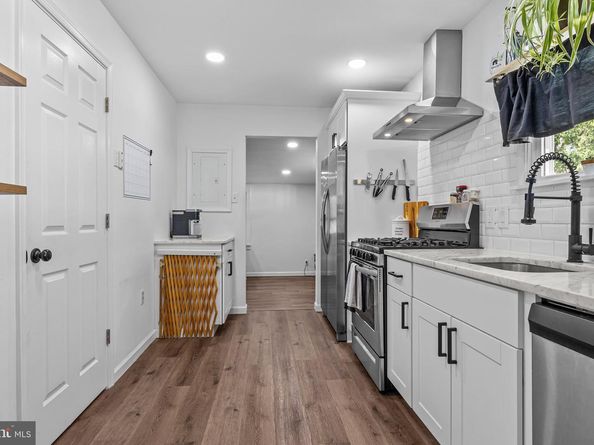 2637 Barnes Avenue, Abington PA 19001