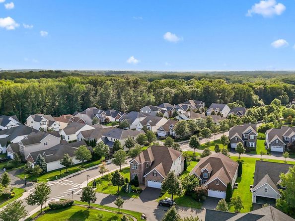 195 Roosevelt Drive, Yardley PA 19067