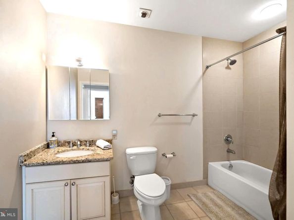 1600 Arch Street 1610, Philadelphia PA 19103