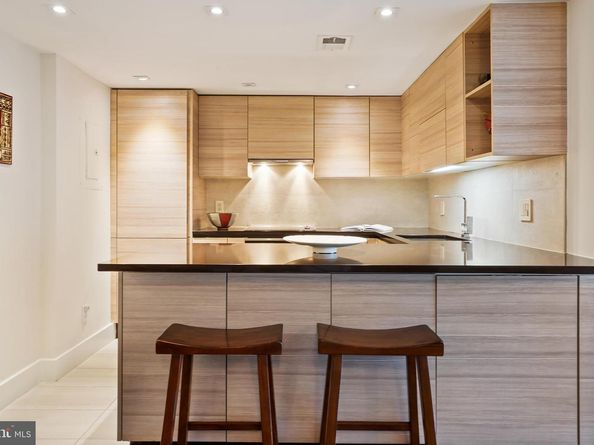 1080 Wisconsin Avenue NW 3002, Washington DC 20007
