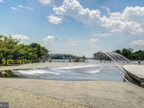 1080 Wisconsin Avenue NW 3002, Washington DC 20007
