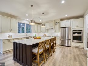 906 Frederick Street SW, Vienna VA 22180