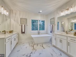 906 Frederick Street SW, Vienna VA 22180