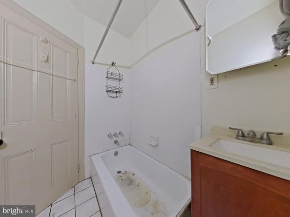 2409 N Park Avenue, Philadelphia PA 19132