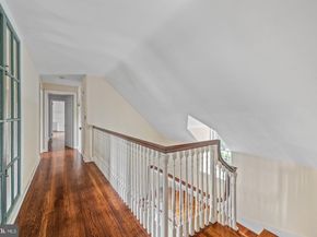 1266 Gulph Creek Drive, Wayne PA 19087