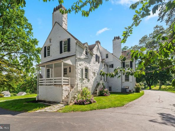 1266 Gulph Creek Drive, Wayne PA 19087