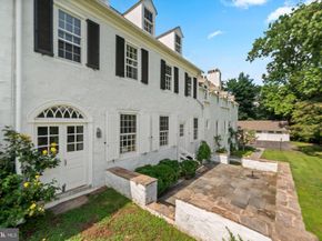 1266 Gulph Creek Drive, Wayne PA 19087