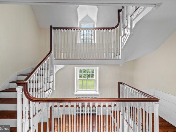 1266 Gulph Creek Drive, Wayne PA 19087