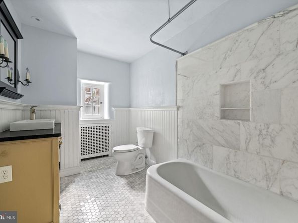 1266 Gulph Creek Drive, Wayne PA 19087