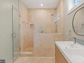618 N American Street, Philadelphia PA 19123