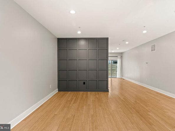 618 N American Street, Philadelphia PA 19123