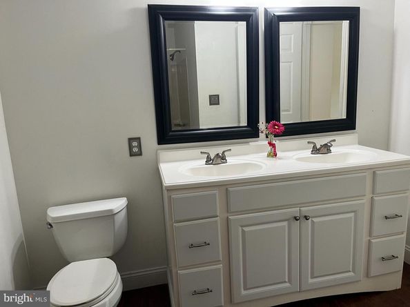 4104 Waltham Court, Yardley PA 19067