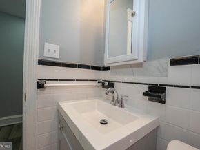 510 Woodcliffe Road, Upper Darby PA 19082