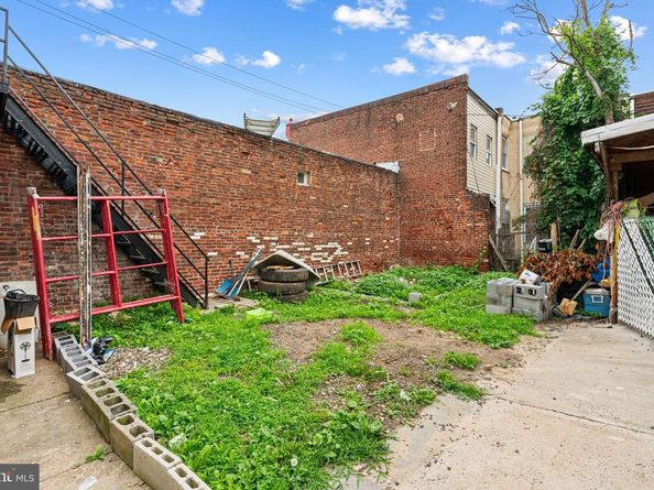 523 W Venango Street, Philadelphia PA 19140
