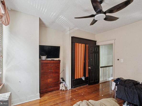 2088 Bridge Street, Philadelphia PA 19124
