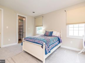 5262 Bailey Court E, Doylestown PA 18902