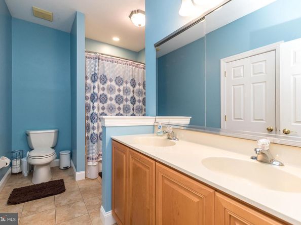 5262 Bailey Court E, Doylestown PA 18902