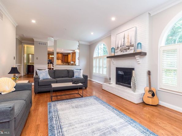 5262 Bailey Court E, Doylestown PA 18902