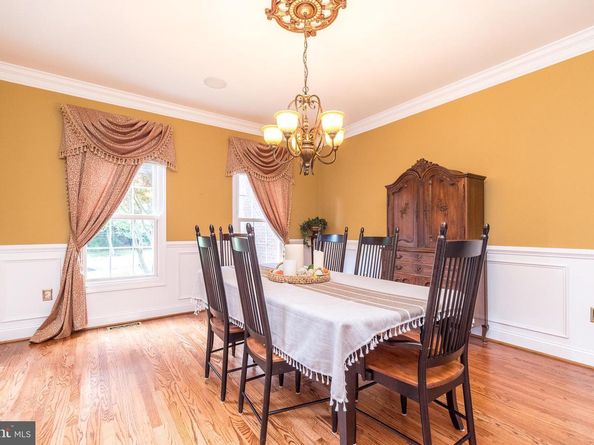 5262 Bailey Court E, Doylestown PA 18902