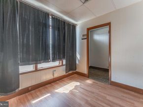 637 Chester Pike, Prospect Park PA 19076