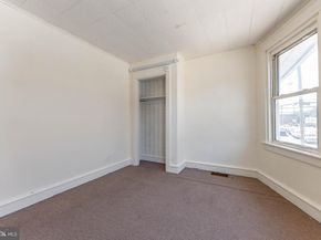 637 Chester Pike, Prospect Park PA 19076