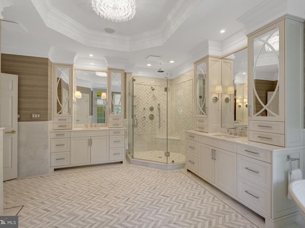 870 Alvermar Ridge Drive, Mclean VA 22102