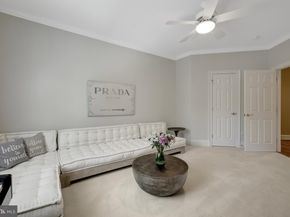 870 Alvermar Ridge Drive, Mclean VA 22102