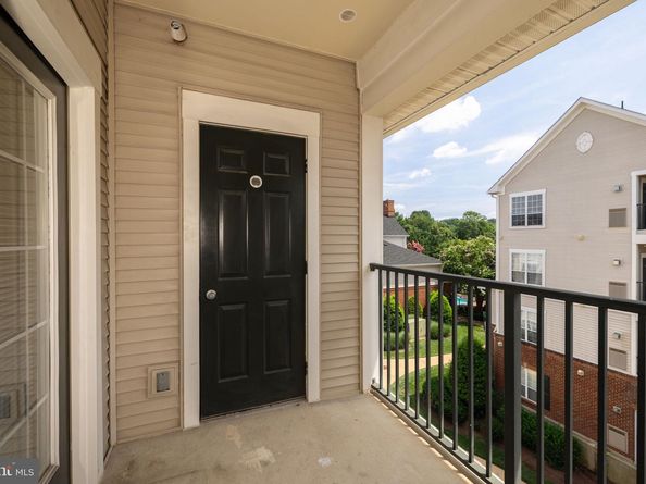 4850 Eisenhower Avenue 409, Alexandria VA 22304