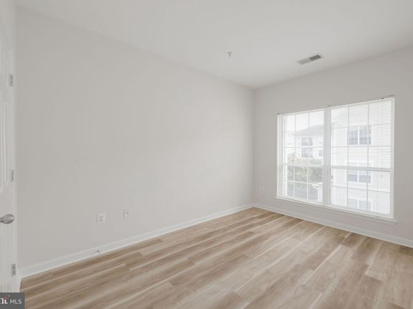 4850 Eisenhower Avenue 409, Alexandria VA 22304
