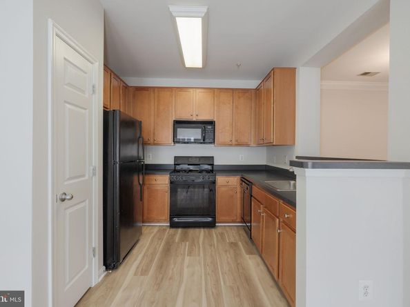 4850 Eisenhower Avenue 409, Alexandria VA 22304