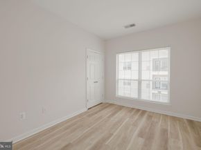 4850 Eisenhower Avenue 409, Alexandria VA 22304