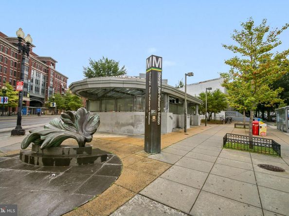 739 Newton Place NW 105, Washington DC 20010